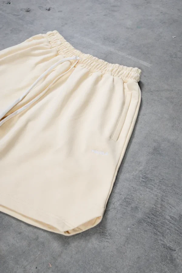 Favela Triangle Shorts Creme